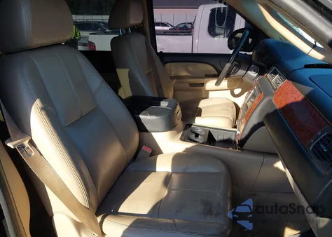 2007 Chevrolet Tahoe Ltz из США, поврежденный, VIN 1GNFK13057R226862